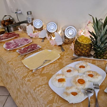 Maison Brinati Bed And Breakfast Monsummano Terme Eksteriør bilde